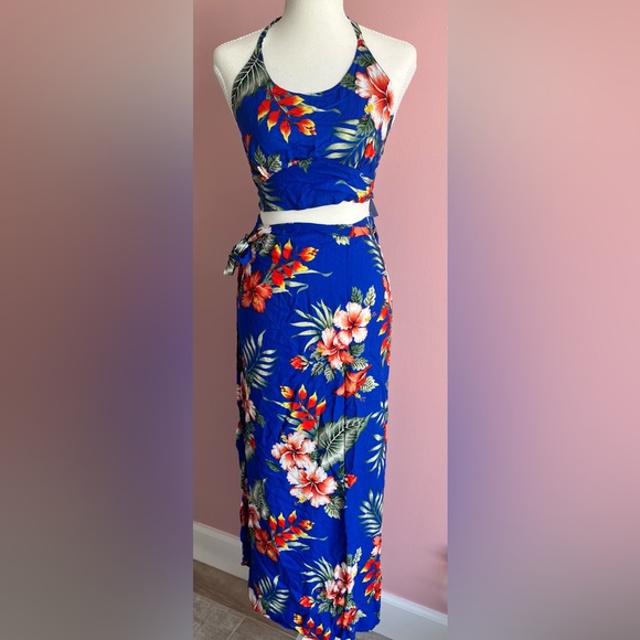 royal creations Dresses & Skirts - VTG ROYAL CREATIONS Women's Dress Set Hawaiian Hawaii Maxi Skirt Halter Top